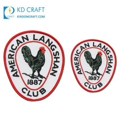 Venta al por mayor Logotipo de tela de tela escolar personalizada Universidad de Cambridge Insignia tejida bordada en 3D Parche Textil Seguridad del ejército Insignia de bordado de alambre de lingotes de mano